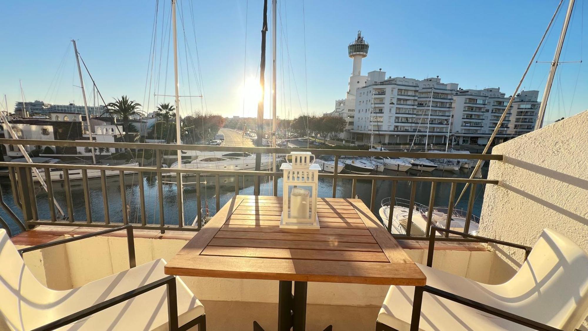 Estudio Frente Al Canal Con Terraza Ampuriabrava Exterior foto